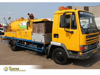 Kamion me vakuum DAF LF 45 130