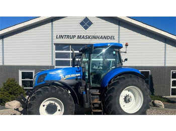 Traktor NEW HOLLAND T7.270