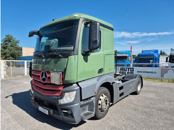Gjysmë-kamion MERCEDES-BENZ Actros 1843