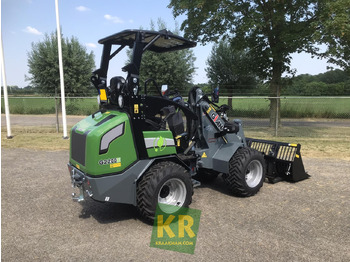 Ngarkues i artikuluar i ri Giant G2200E: foto 3
