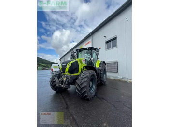 Traktor CLAAS Axion 830