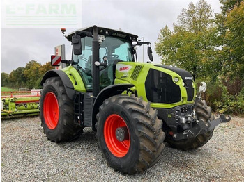 Traktor CLAAS Axion 830