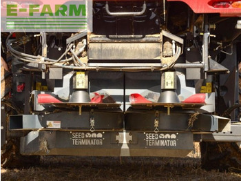 Autokombajnë CASE IH