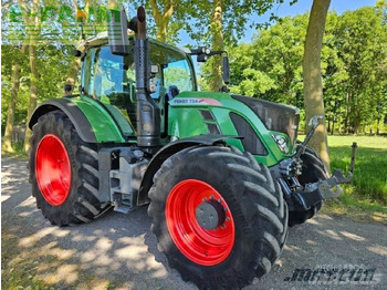 Traktor FENDT 718 Vario