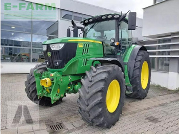 Traktor JOHN DEERE 6215R