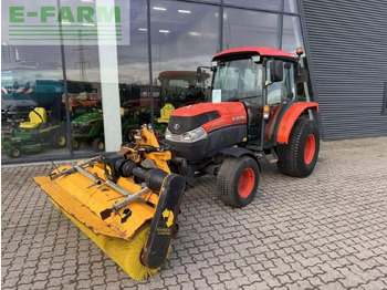 Traktor KUBOTA