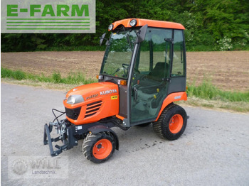 Traktor KUBOTA