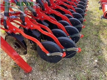 Mbjellëse në radhë Kuhn sitera330-20e: foto 2