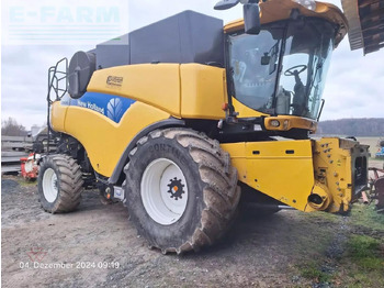 Autokombajnë NEW HOLLAND CR9080