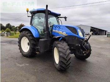 Traktor NEW HOLLAND T7