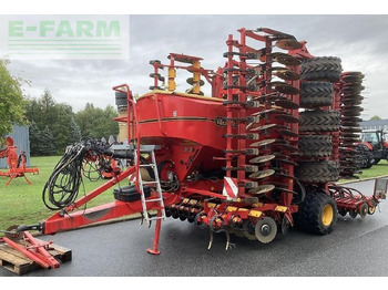 Mbjellëse në radhë VÄDERSTAD