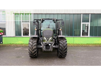 Traktor VALTRA N-series