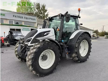 Traktor VALTRA N174
