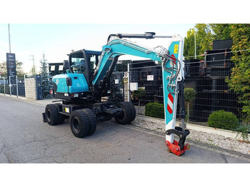 Ekskavator me goma BOBCAT E57W