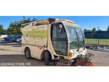 Makinë fshirëse për rrugët