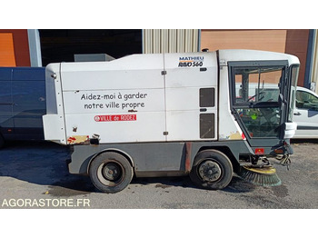 Makinë fshirëse për rrugët MATHIEU