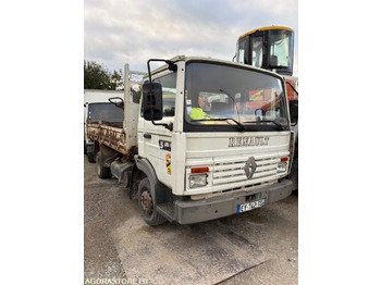 Kamion vetëshkarkues RENAULT Midliner S 135