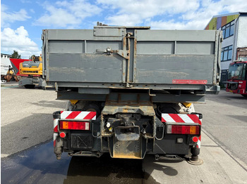 Gjysmë-kamion MAN 33.463 33-463 8x4 met 62 effer kraan 6x uitschuifbaar: foto 5 Gjysmë-kamion MAN 33.463 33-463 8x4 met 62 effer kraan 6x uitschuifbaar: foto 5