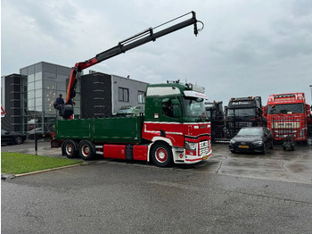 Kamion me vinç RENAULT T High 520
