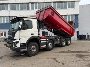 Kamion vetëshkarkues VOLVO FMX 540