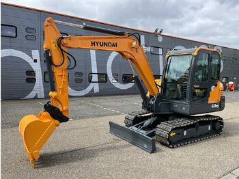 Ekskavator HYUNDAI