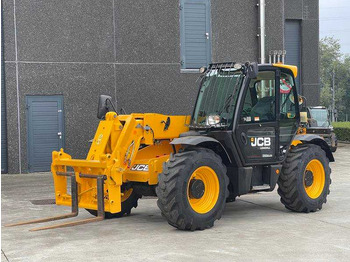 Makineri ndërtimi JCB