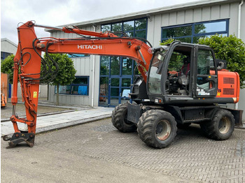 Ekskavator me goma HITACHI ZX140W-3