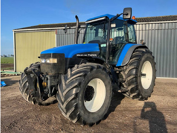 Traktor NEW HOLLAND TM