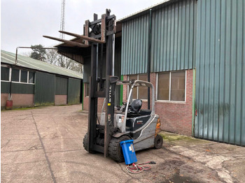 Pirun ngritës STILL RX60