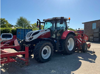 Traktor Steyr PROFI4135: foto 2