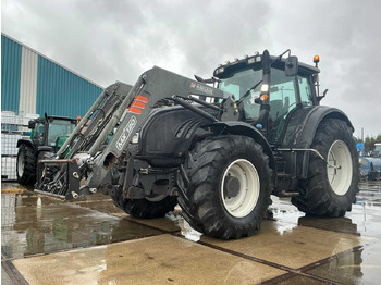 Traktor VALTRA T163
