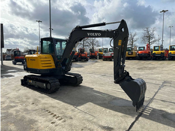 Ekskavator me zinxhirë Volvo EC60C: foto 3
