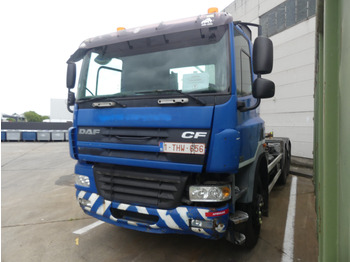 Kamion vetëngarkues DAF 75