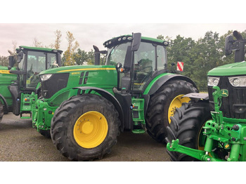 Traktor JOHN DEERE 6230R