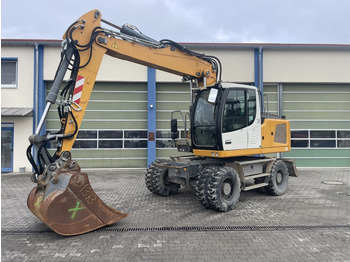 Ekskavator me goma LIEBHERR A 918