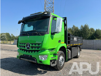 Kamion vetëshkarkues MERCEDES-BENZ Arocs