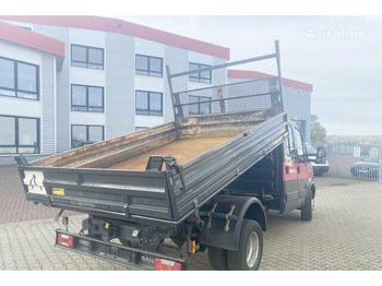 Kamion vetëshkarkues IVECO Daily 70c17