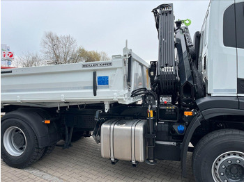 Lizingu i Iveco X-WAY AD200X36/P HR OFF 3 way tipper Iveco X-WAY AD200X36/P HR OFF 3 way tipper: foto 5 Lizingu i Iveco X-WAY AD200X36/P HR OFF 3 way tipper Iveco X-WAY AD200X36/P HR OFF 3 way tipper: foto 5