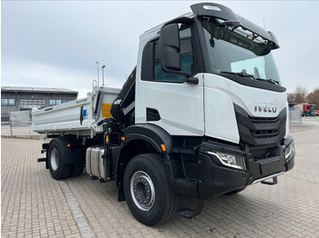 Lizingu i Iveco X-WAY AD200X36/P HR OFF 3 way tipper Iveco X-WAY AD200X36/P HR OFF 3 way tipper: foto 1 Lizingu i Iveco X-WAY AD200X36/P HR OFF 3 way tipper Iveco X-WAY AD200X36/P HR OFF 3 way tipper: foto 1
