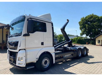 Kamion vetëngarkues MAN TGX 26.440