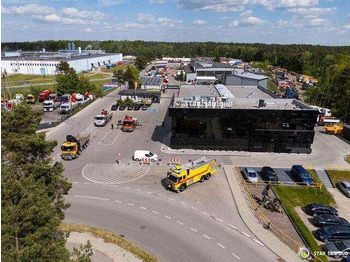 Zjarrfikëse Volvo FM 460 6x6 Rosenbauer Fire Truck LSP Water Tank: foto 2