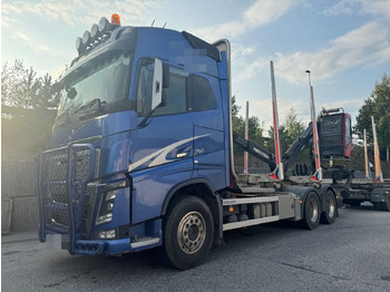 Kamion për transport druri VOLVO FH 750