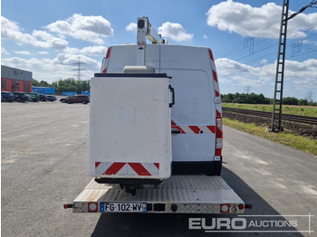 Platformë ajrore e montuar në kamion 2019 Renault Master: foto 4