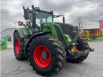 Traktor FENDT 828 Vario