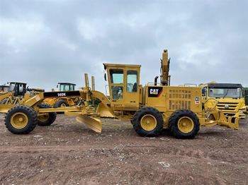 Makinë niveluese CATERPILLAR 140K: foto 5