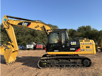 Ekskavator me zinxhirë CATERPILLAR 320DL