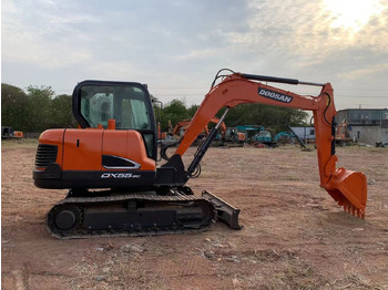 Ekskavator DOOSAN DX55