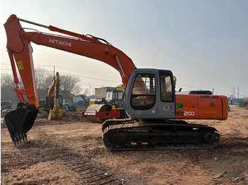 Ekskavator HITACHI EX200