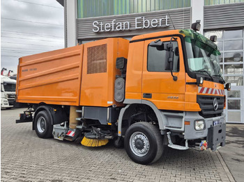 Lizingu i  Mercedes-Benz Actros 2032 A 4x4 Bucher STKF 9500 Airport 30x Mercedes-Benz Actros 2032 A 4x4 Bucher STKF 9500 Airport 30x: foto 4