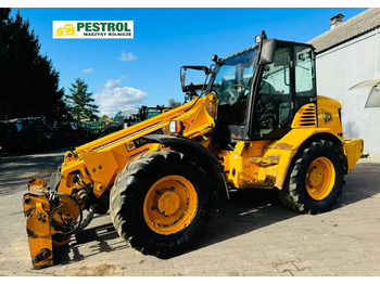 Ngarkues teleskopik me rrota JCB